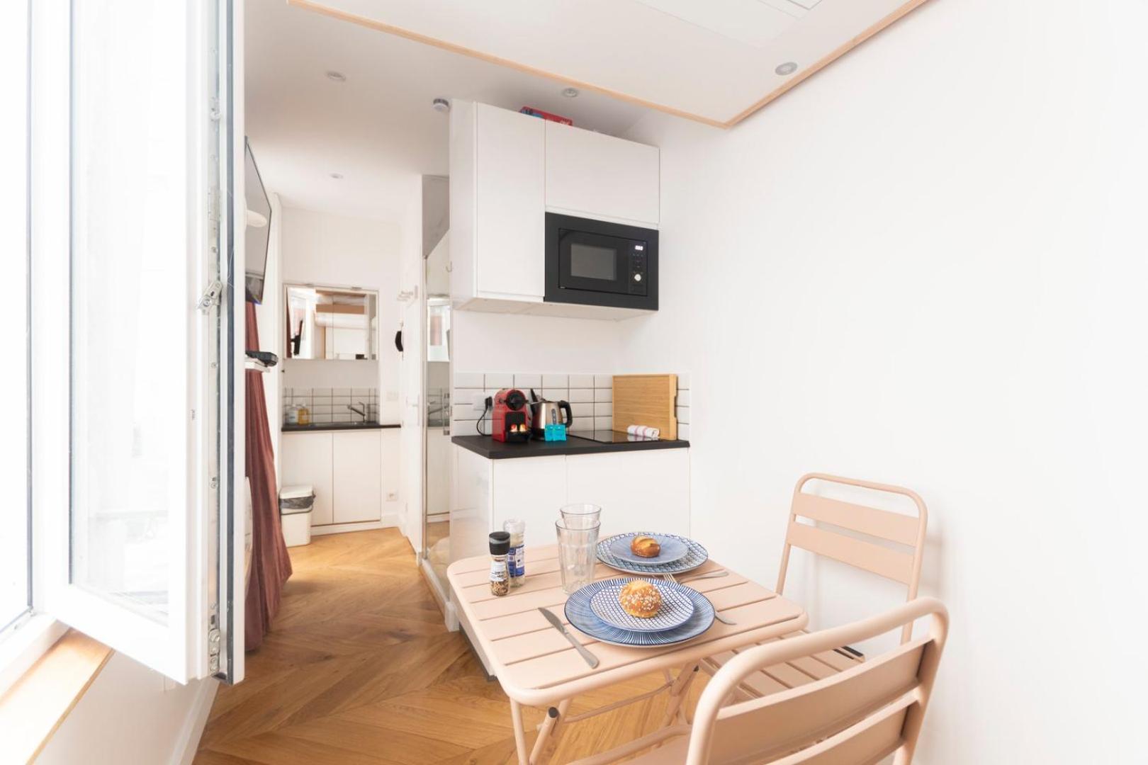 Super Central Mini Studio - 2 Pax, Murphy Bed Paris Exterior foto